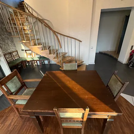 Two Level In The Art Nouveau Area ريغا