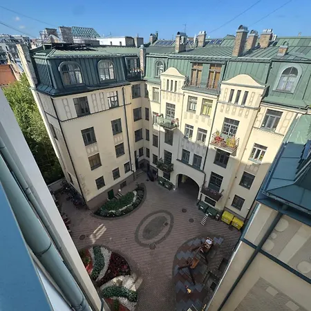 Two Level In The Art Nouveau Area 리가