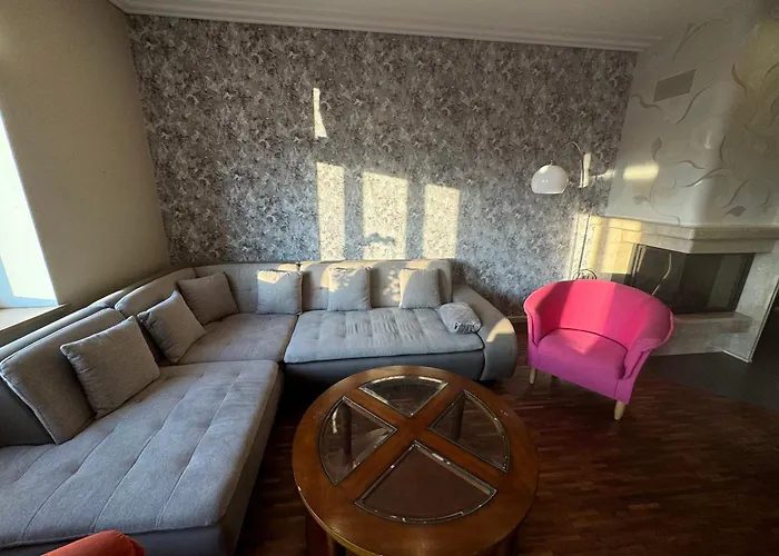 Апартаменти Two Level In The Art Nouveau Area *